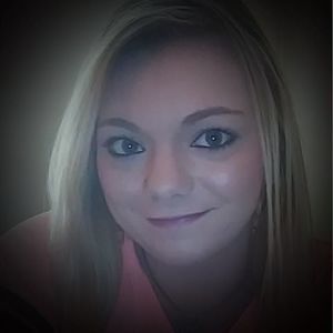 Meet your Posher, Danelle